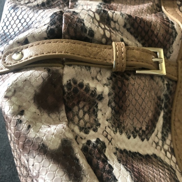 Miche Bianca Faux Leather Snake Print Demi Bag Braided Straps Base Bag & Shell - Picture 4 of 9